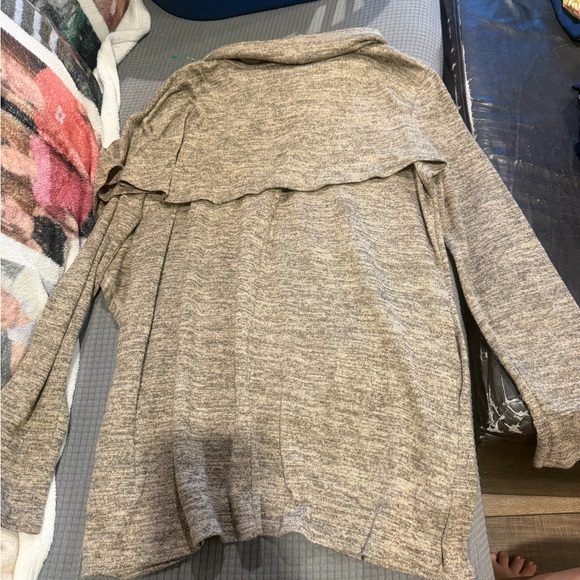 Doe & Rae Textured Tan Knit - Picture 2 of 3